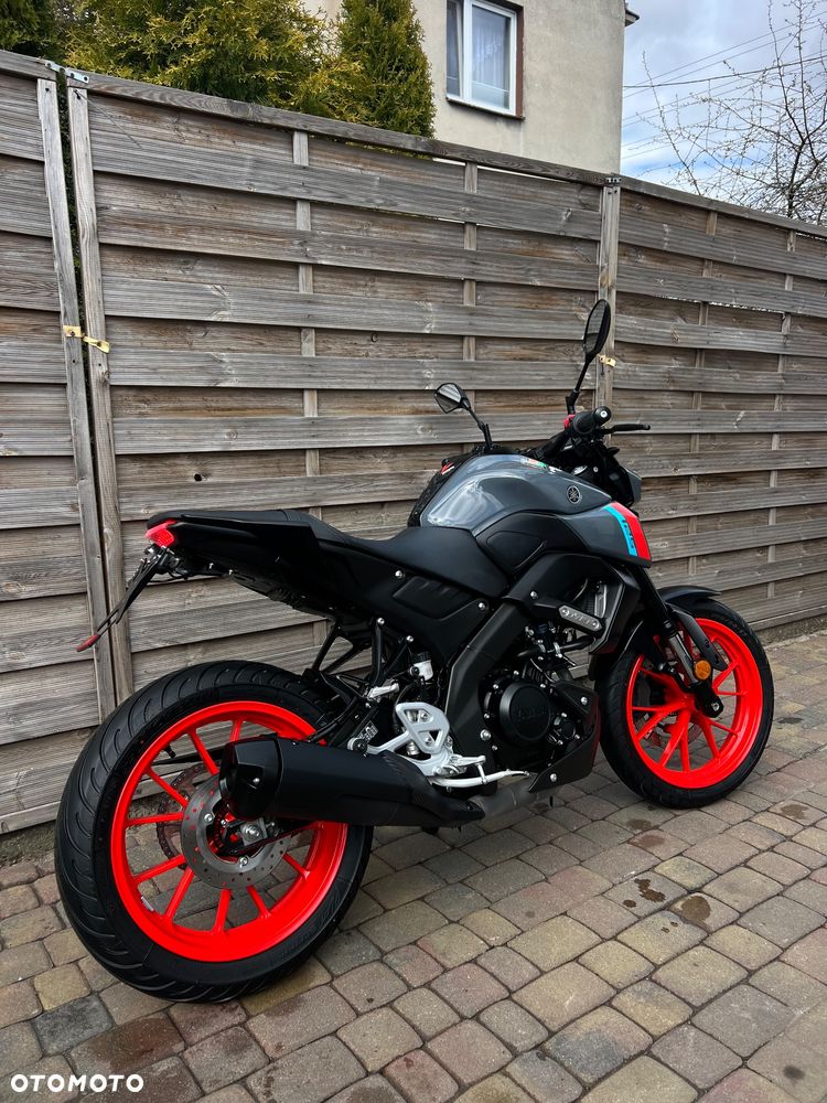 Yamaha MT - 3