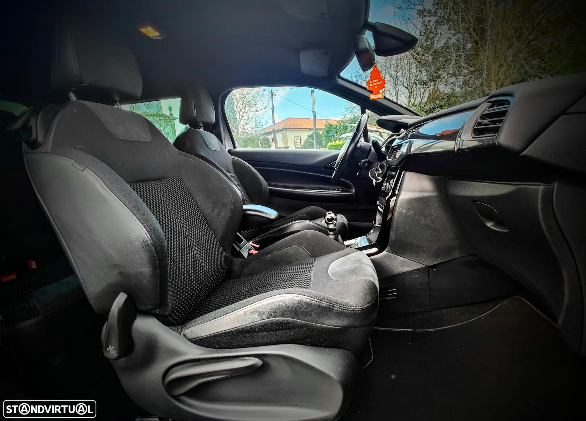 Citroën DS3 1.6 BlueHDi Be Chic - 19