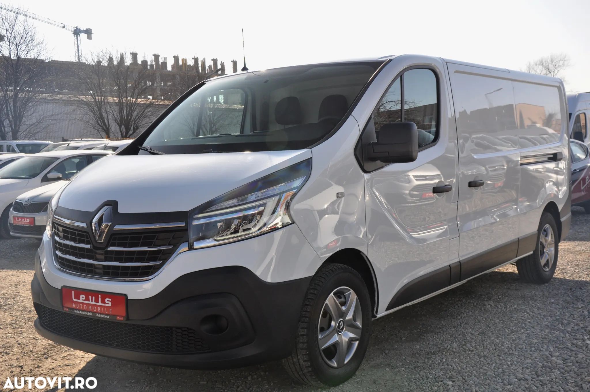 Renault Trafic L2H1 Van - 1