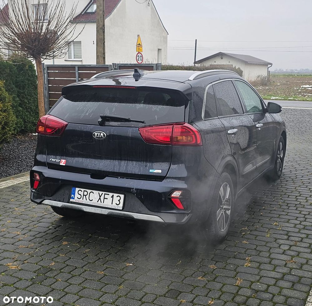 Kia Niro 1.6 GDI Hybrid L Business Line - 4