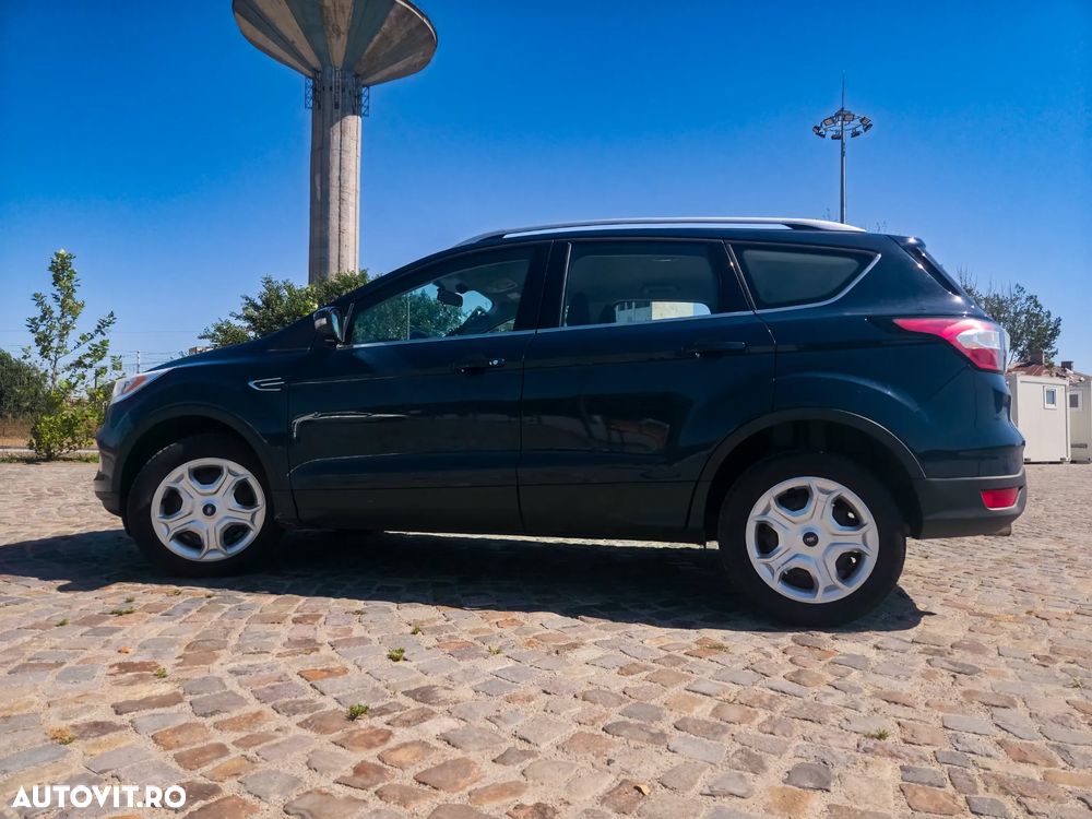Ford Kuga 1.5 TDCi 2x4 Business Edition - 5