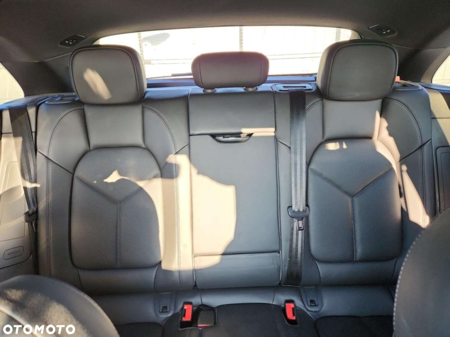 Porsche Macan - 10