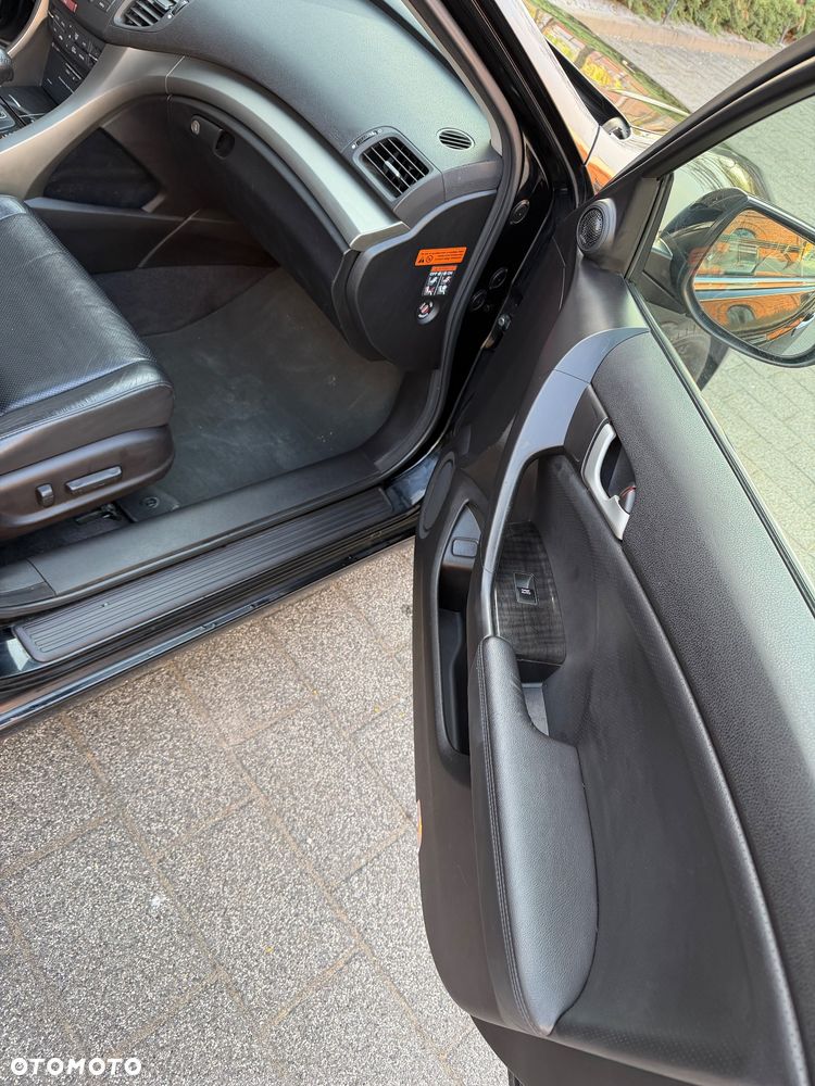 Honda Accord 2.4 Executive Nav - 16