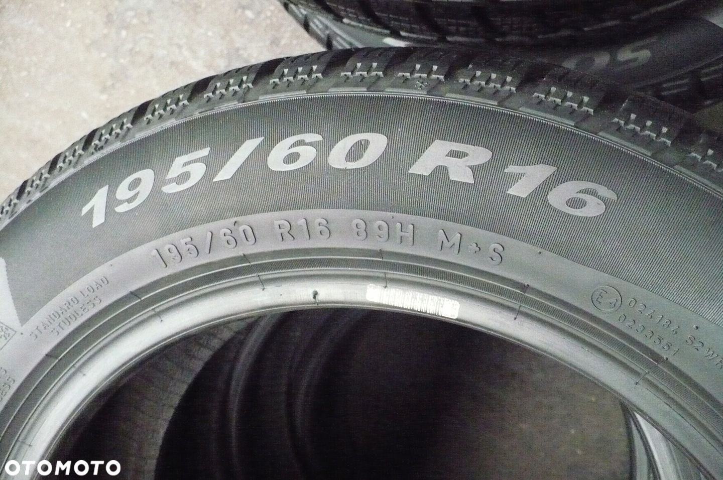 2x PIRELLI Snowcontrol 3  195/60R16 6,1mm 2022 - 2