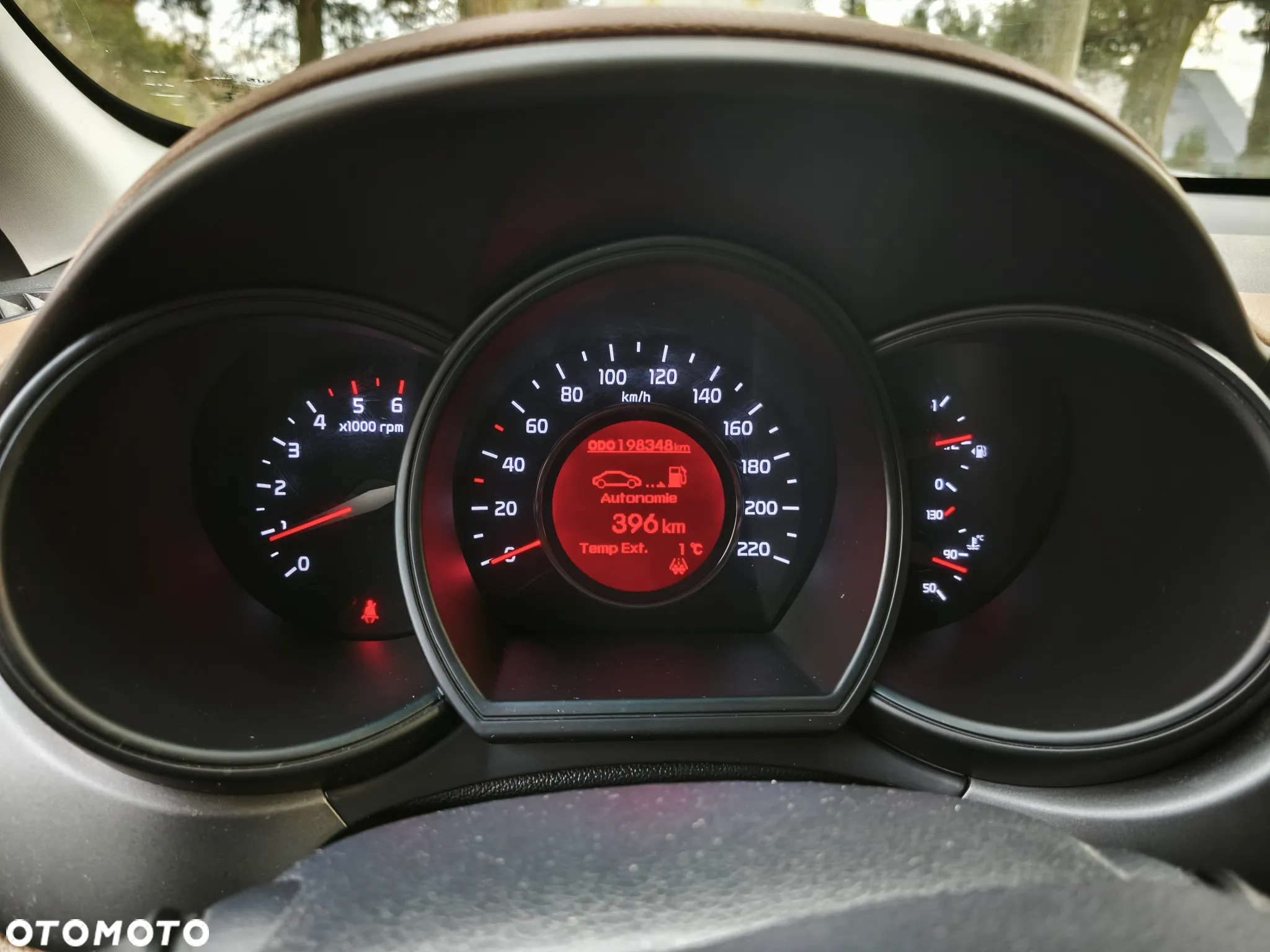 Kia Rio 1.4 crdi XL - 11