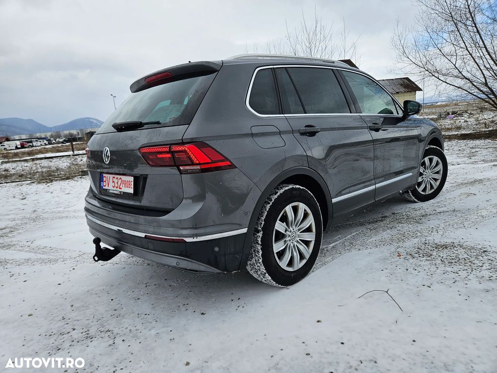 Volkswagen Tiguan 2.0 TDI SCR 4MOTION (BlueMotion Techn.) DSG Highline - 16