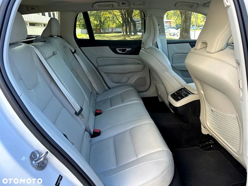 Volvo V60 - 15