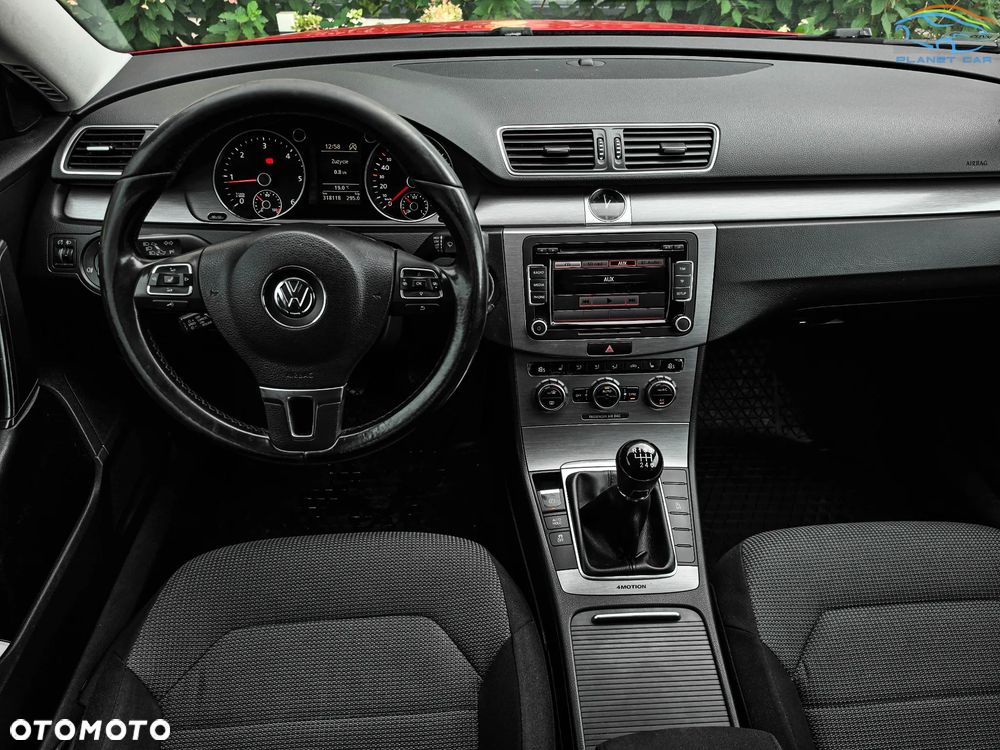Volkswagen Passat 2.0 TDI 4Motion BlueMotion Technol Trendline - 23