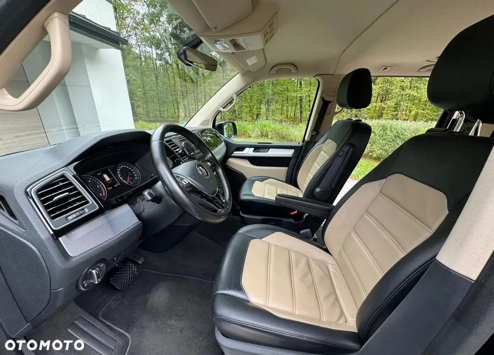 Volkswagen Multivan - 20