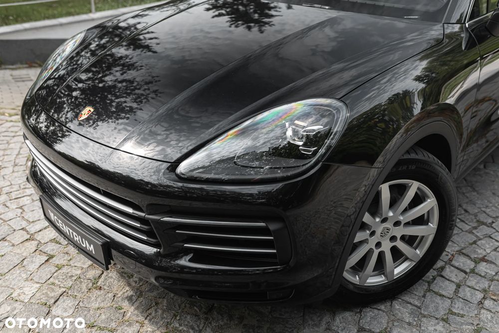 Porsche Cayenne Standard - 2