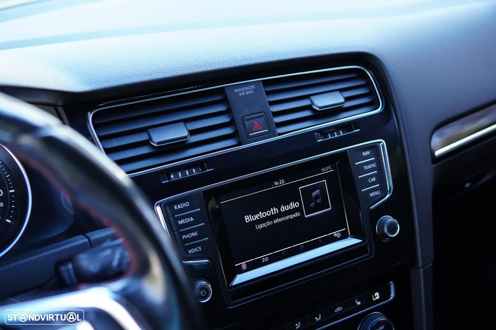 VW Golf GTI Performance BlueMotion - 55