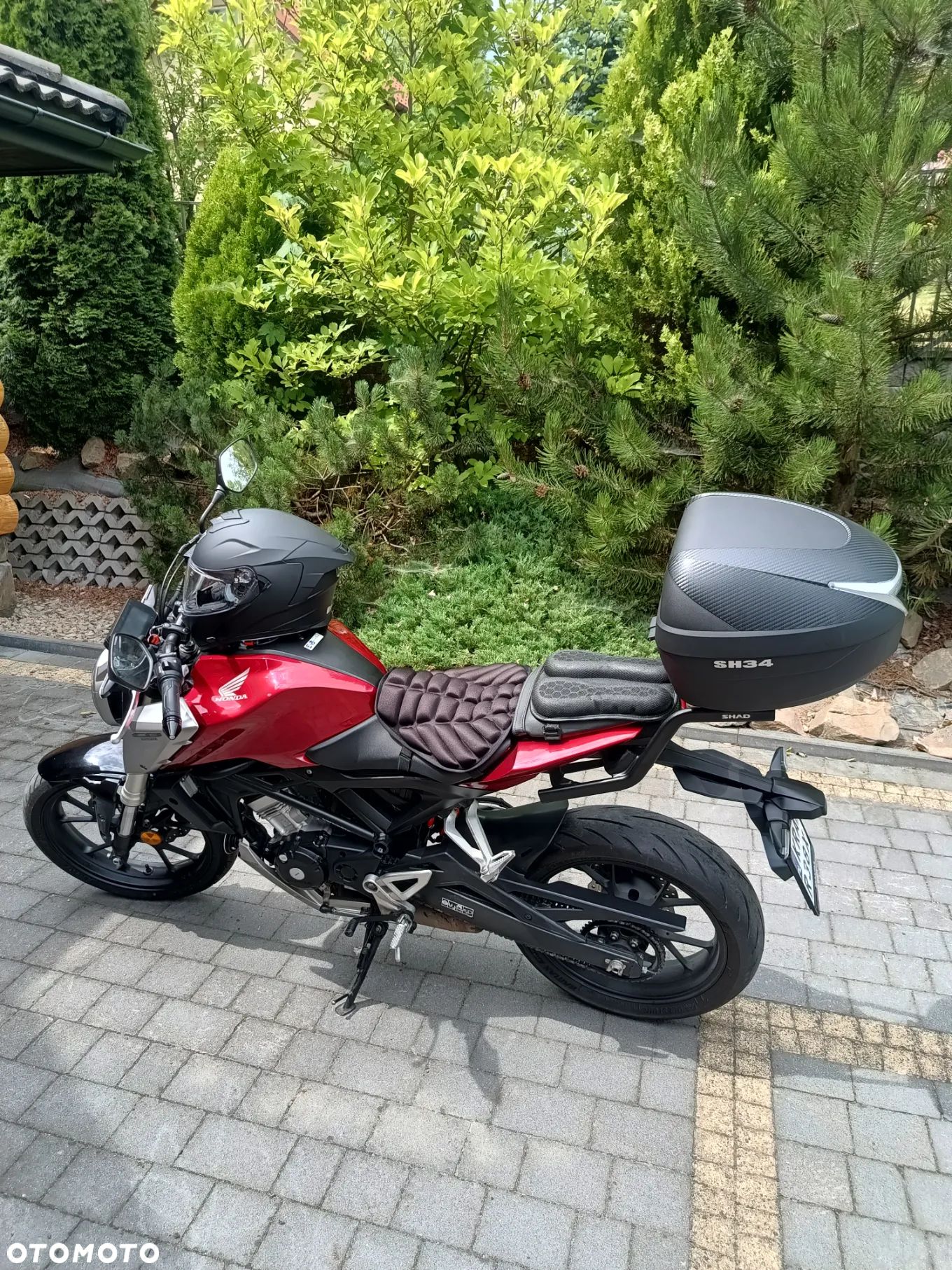 Honda CB - 1