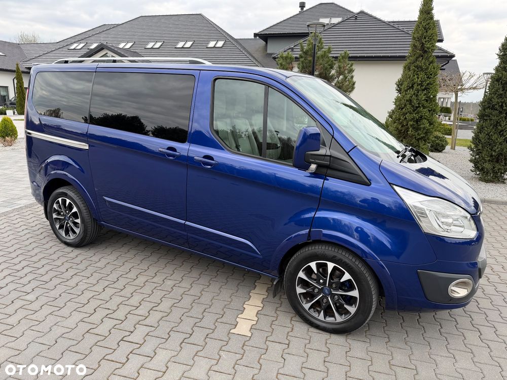 Ford Tourneo Custom - 3