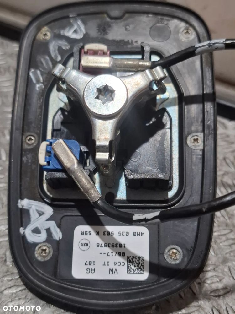 Antena dachowa Audi A5 2017 ROK coupe biała perła nr 4M0035503K - 3