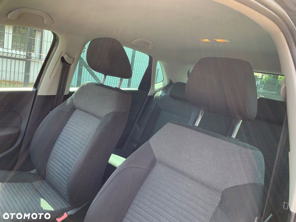 Volkswagen Polo 1.2 TSI Life - 26