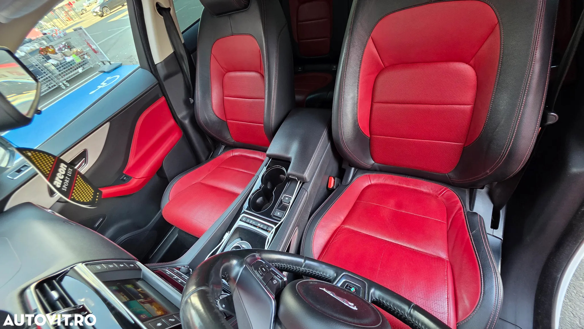 Jaguar F-Pace 30d AWD R-Sport - 5