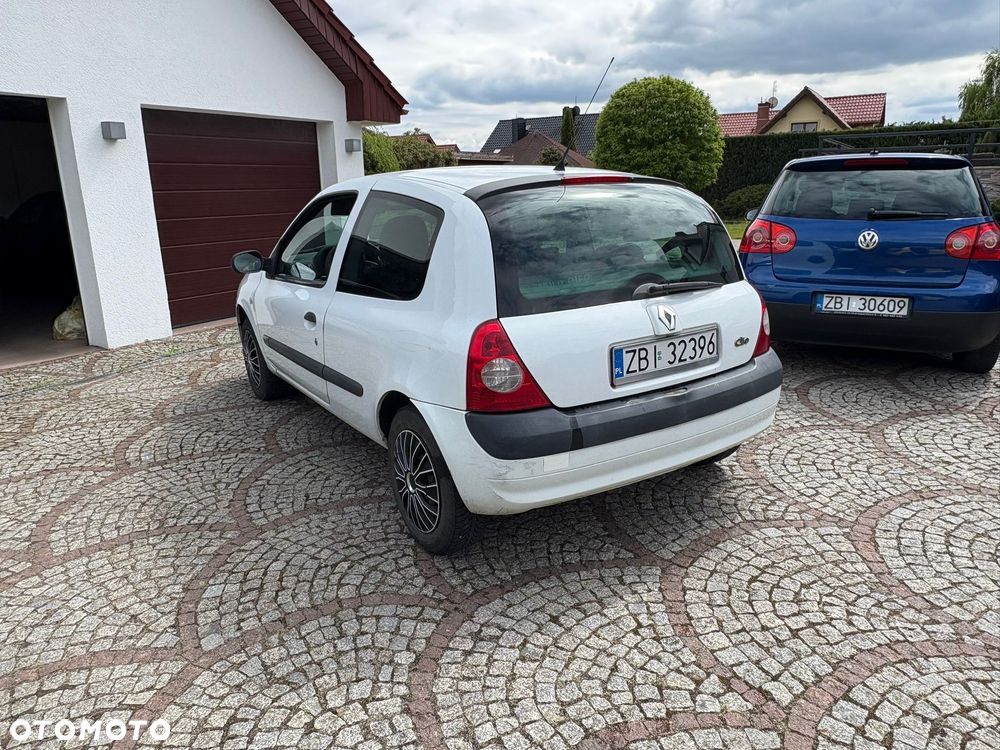 Renault Clio 1.2 Access - 9