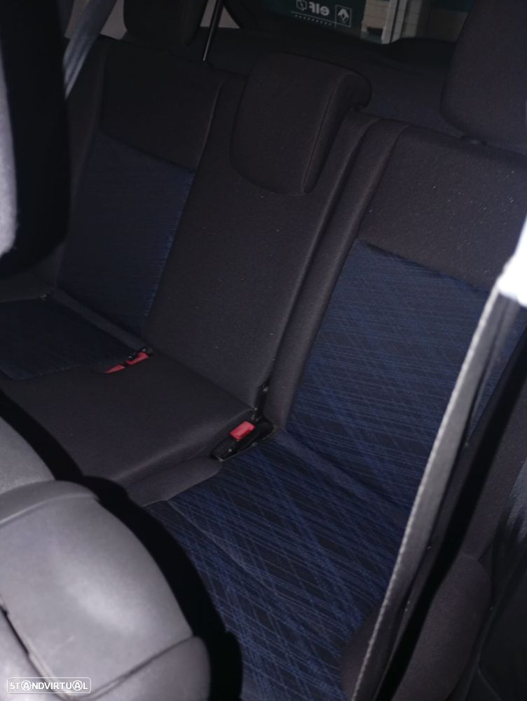 Renault Clio 1.2 16V Confort - 7