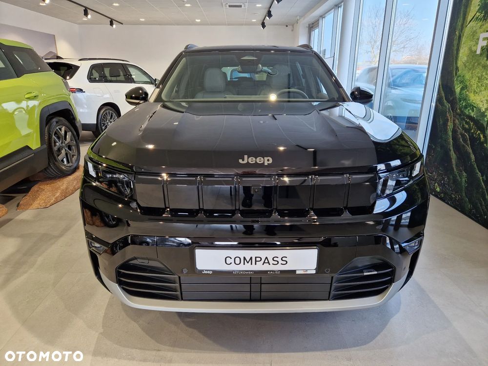 Jeep Compass 73.7kWh First Edition FWD - 1