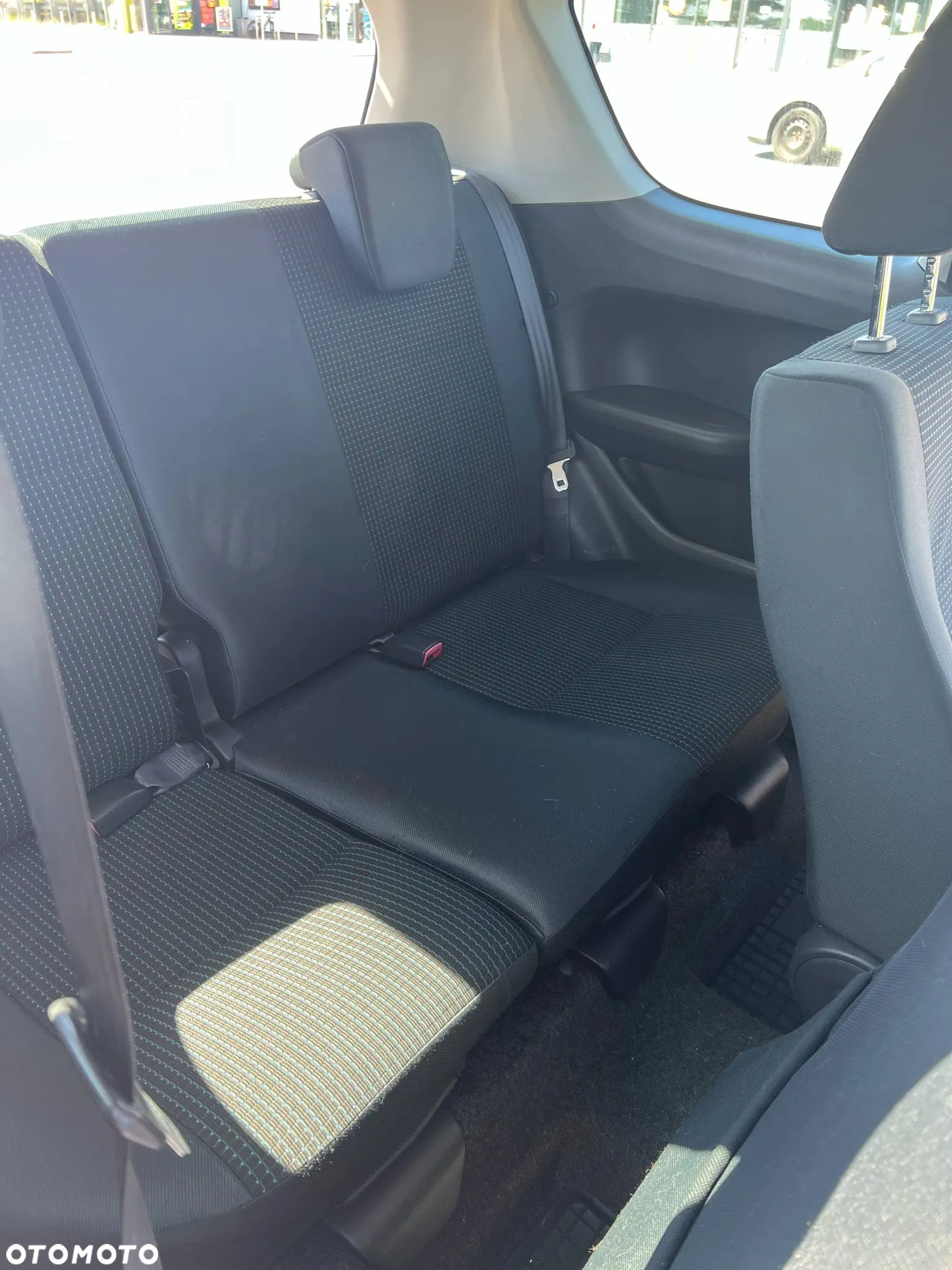 Suzuki Swift 1.3 GC - 15