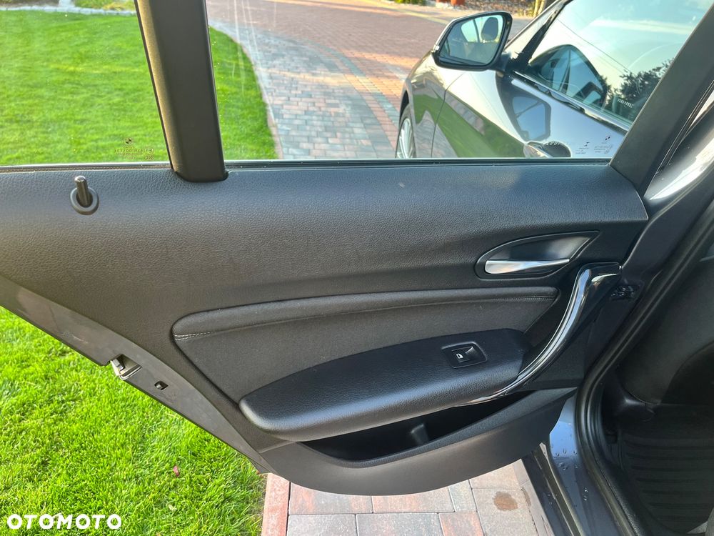 BMW Seria 1 - 35