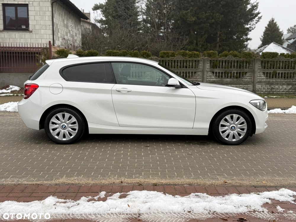 BMW Seria 1 - 30