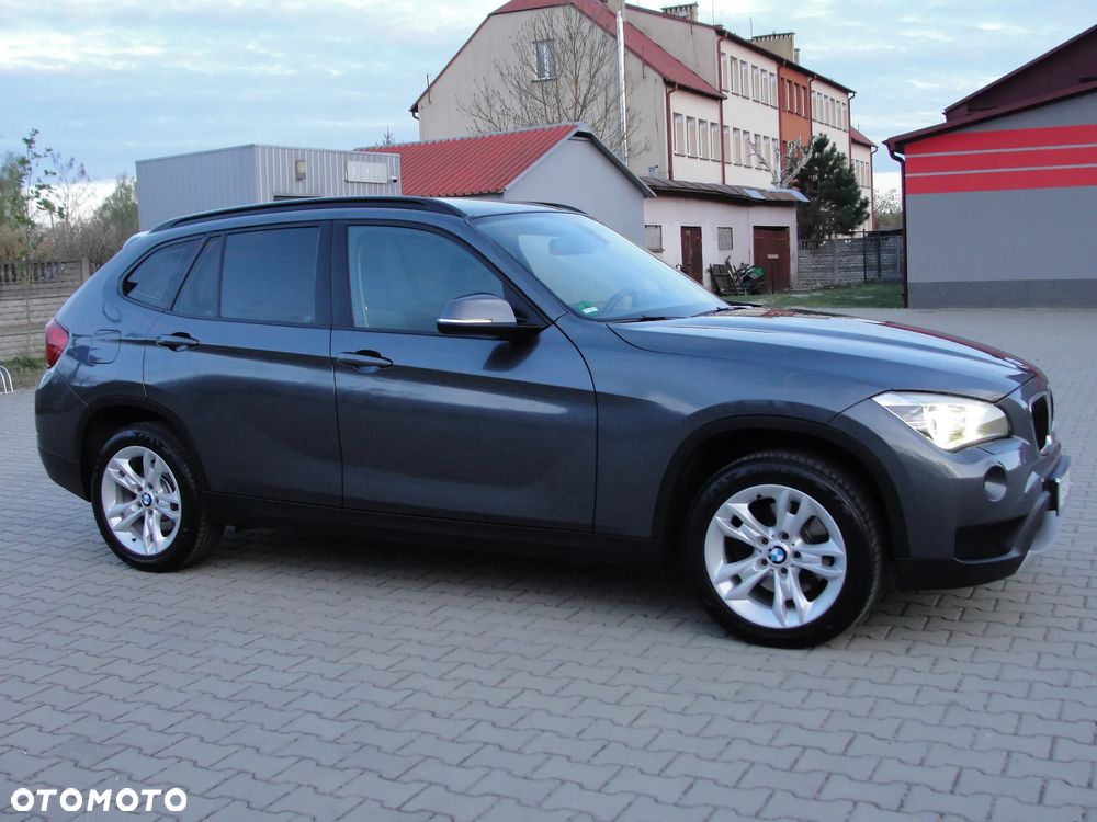 BMW X1 xDrive20d Sport Line - 11