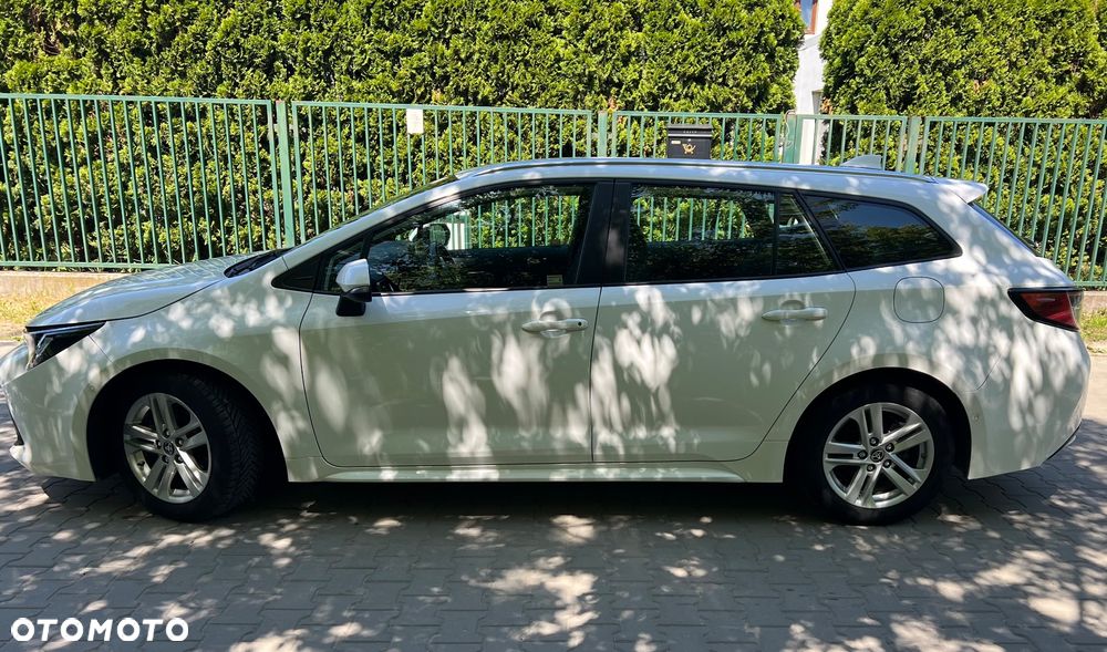 Toyota Corolla 1.8 Hybrid GPF Comfort - 8