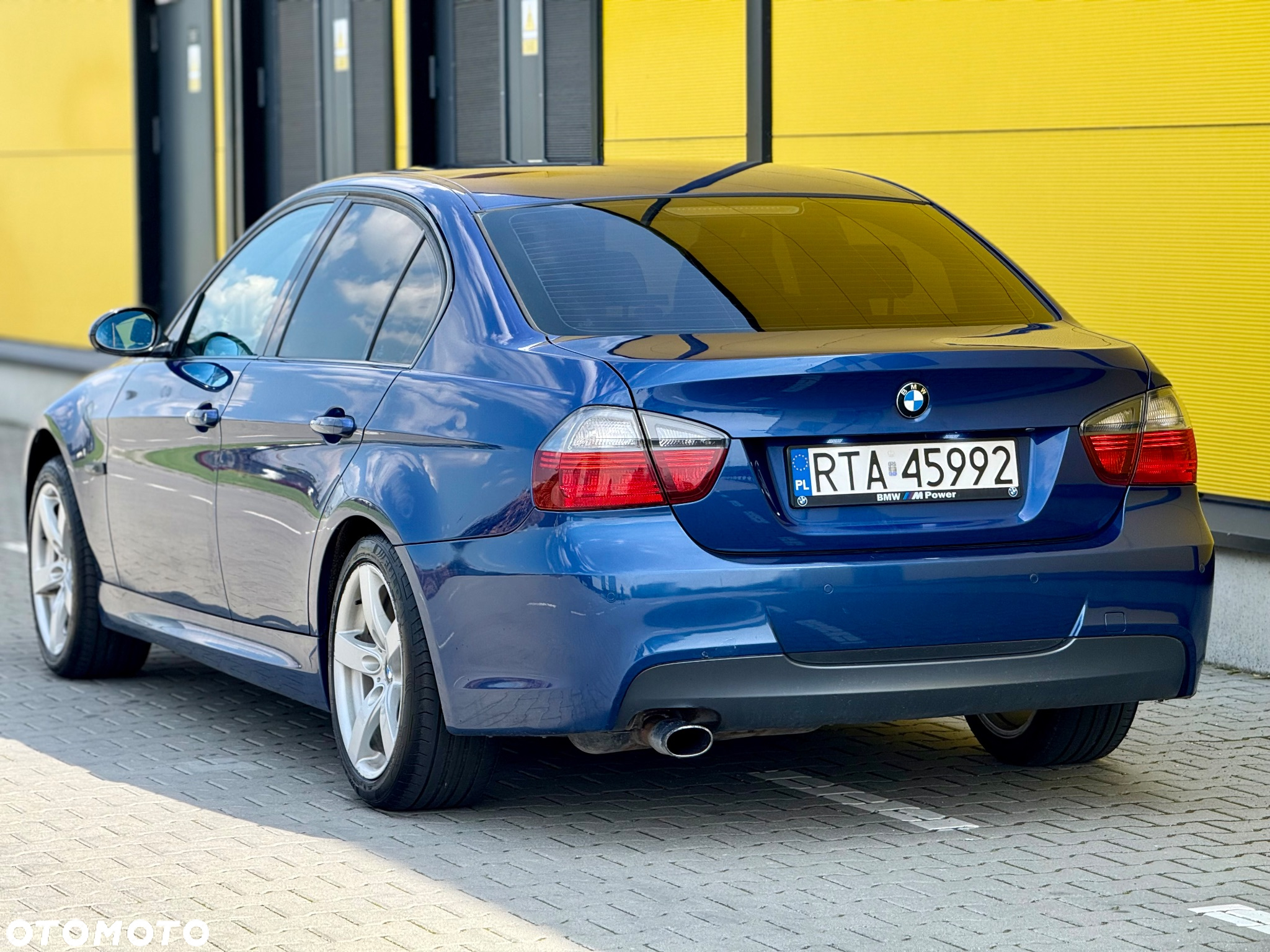 BMW Seria 3 320i - 3