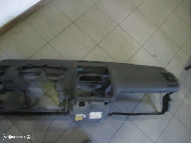 Tablier TAB57 VW POLO 2000 PRETO - 2