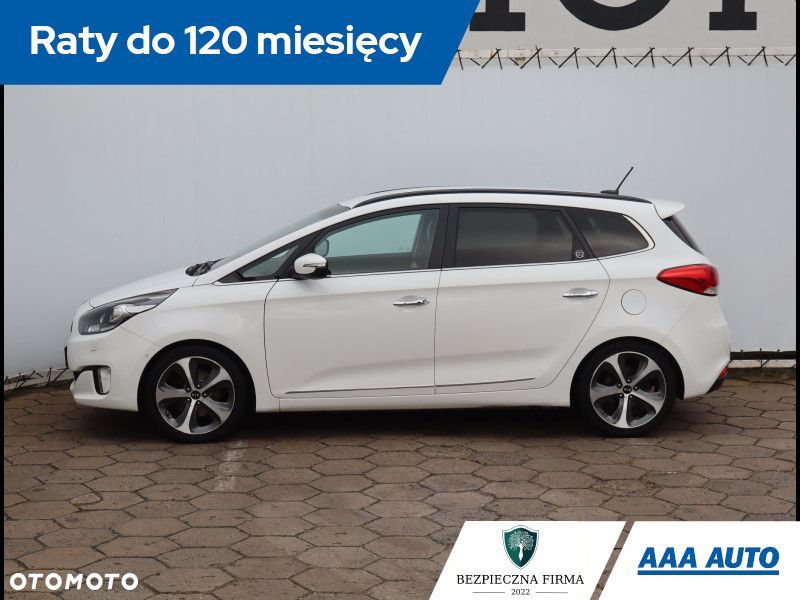 Kia Carens - 3