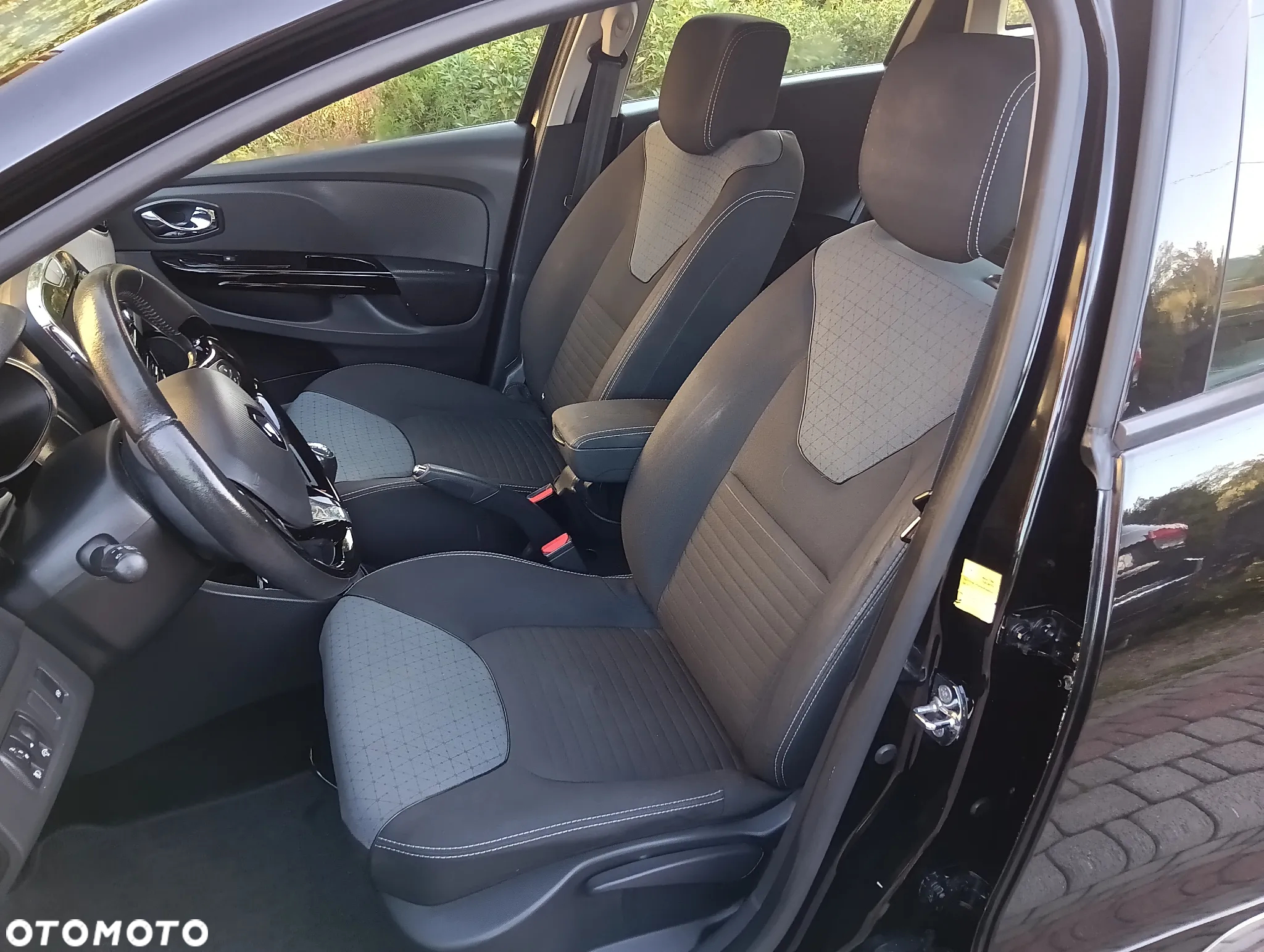 Renault Clio Grandtour TCe 90 Luxe - 14