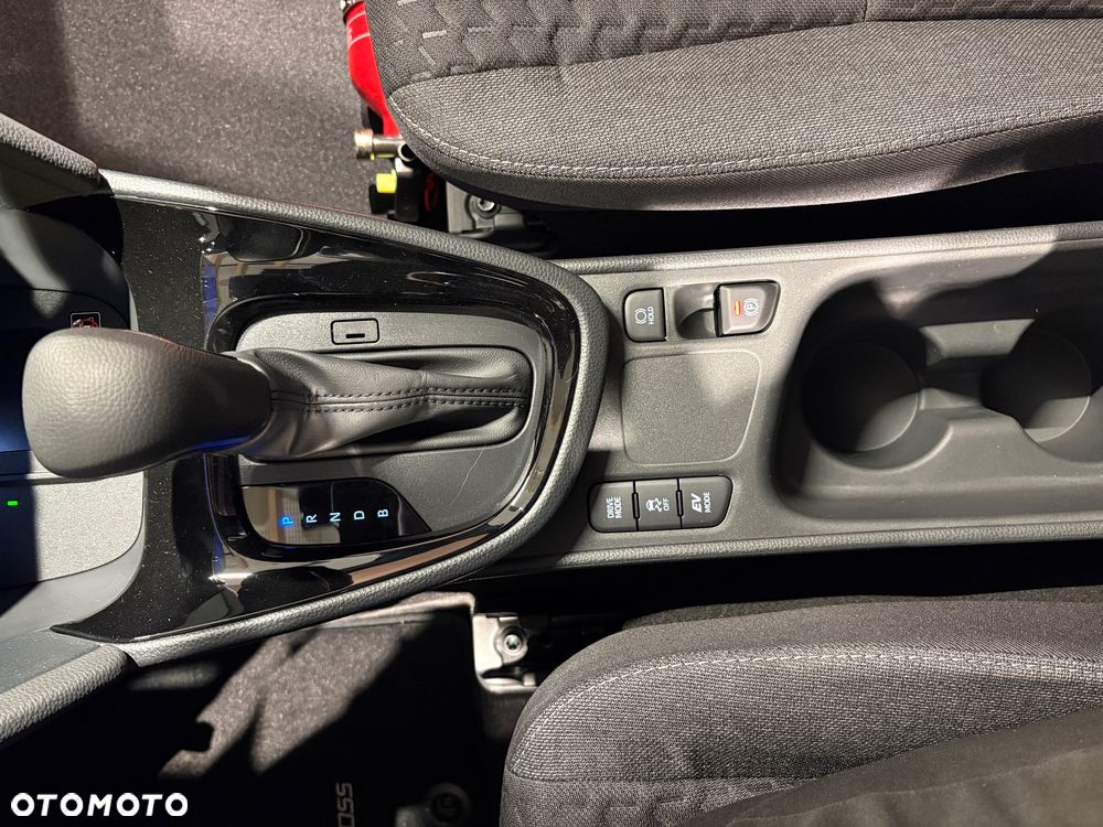 Toyota Yaris Cross - 22