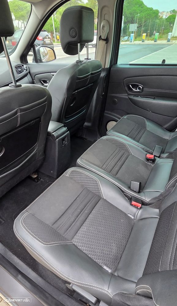 Renault Grand Scénic ver-energy-dci-130-bose-edition - 13