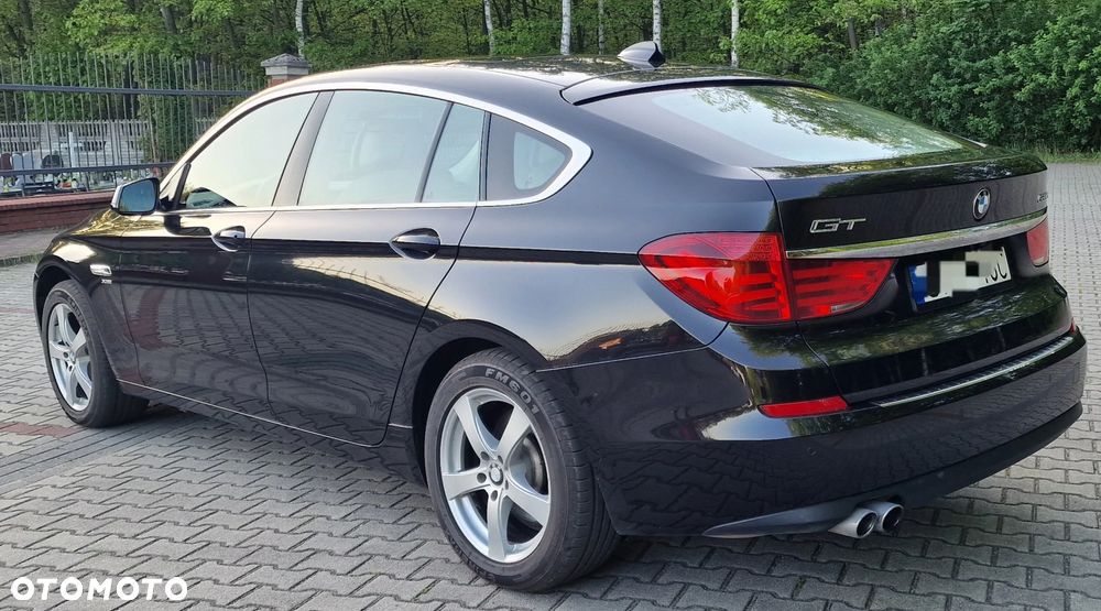 BMW 5GT - 6