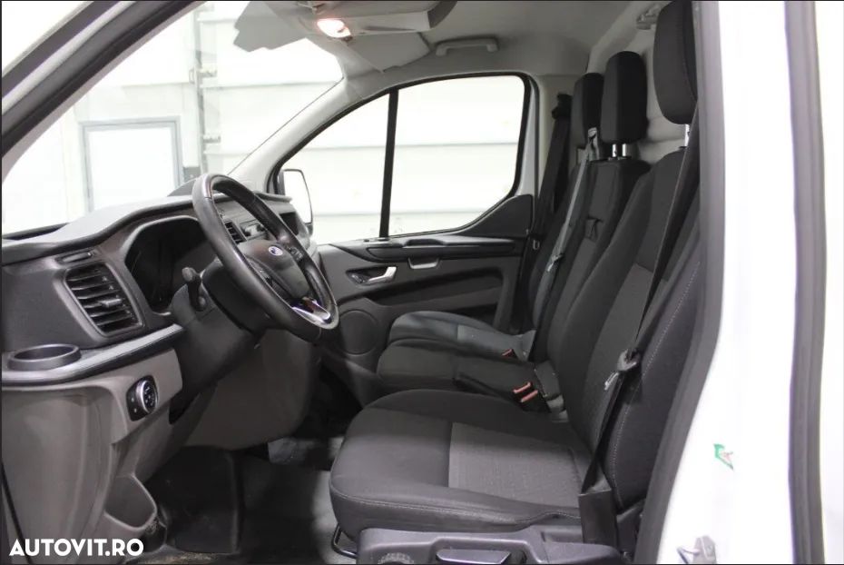 Ford Transit Custom - 6