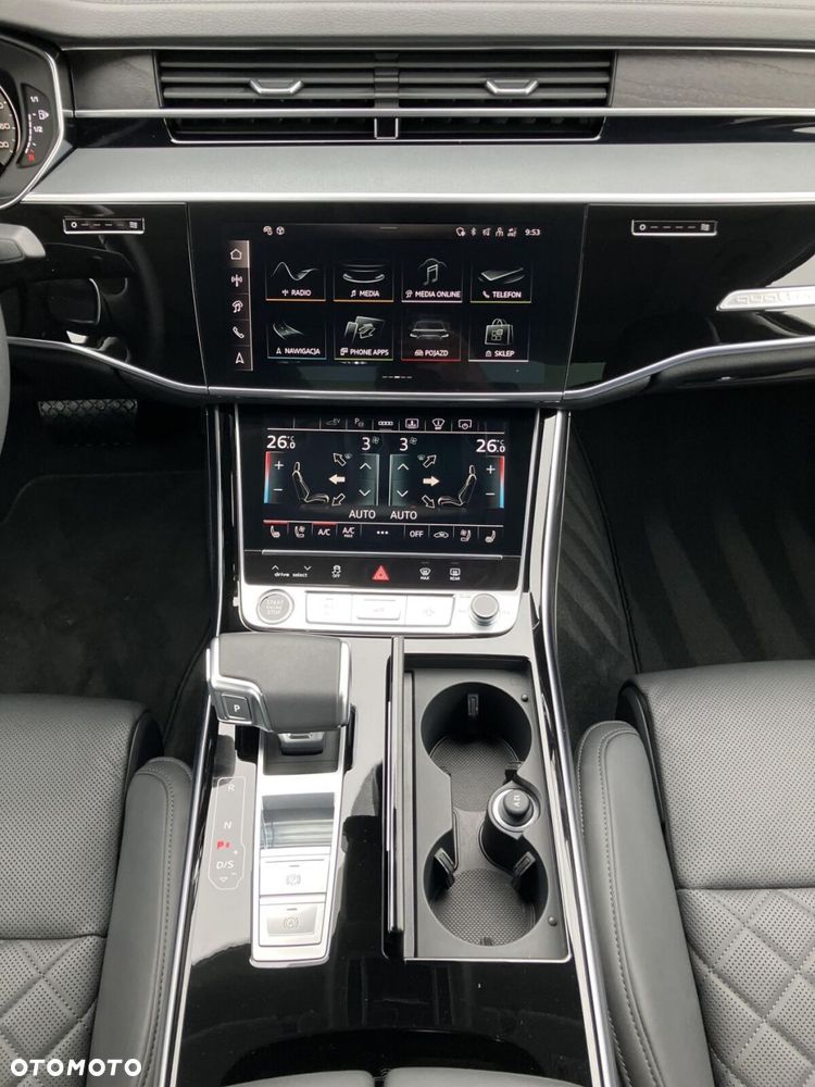 Audi A8 - 20