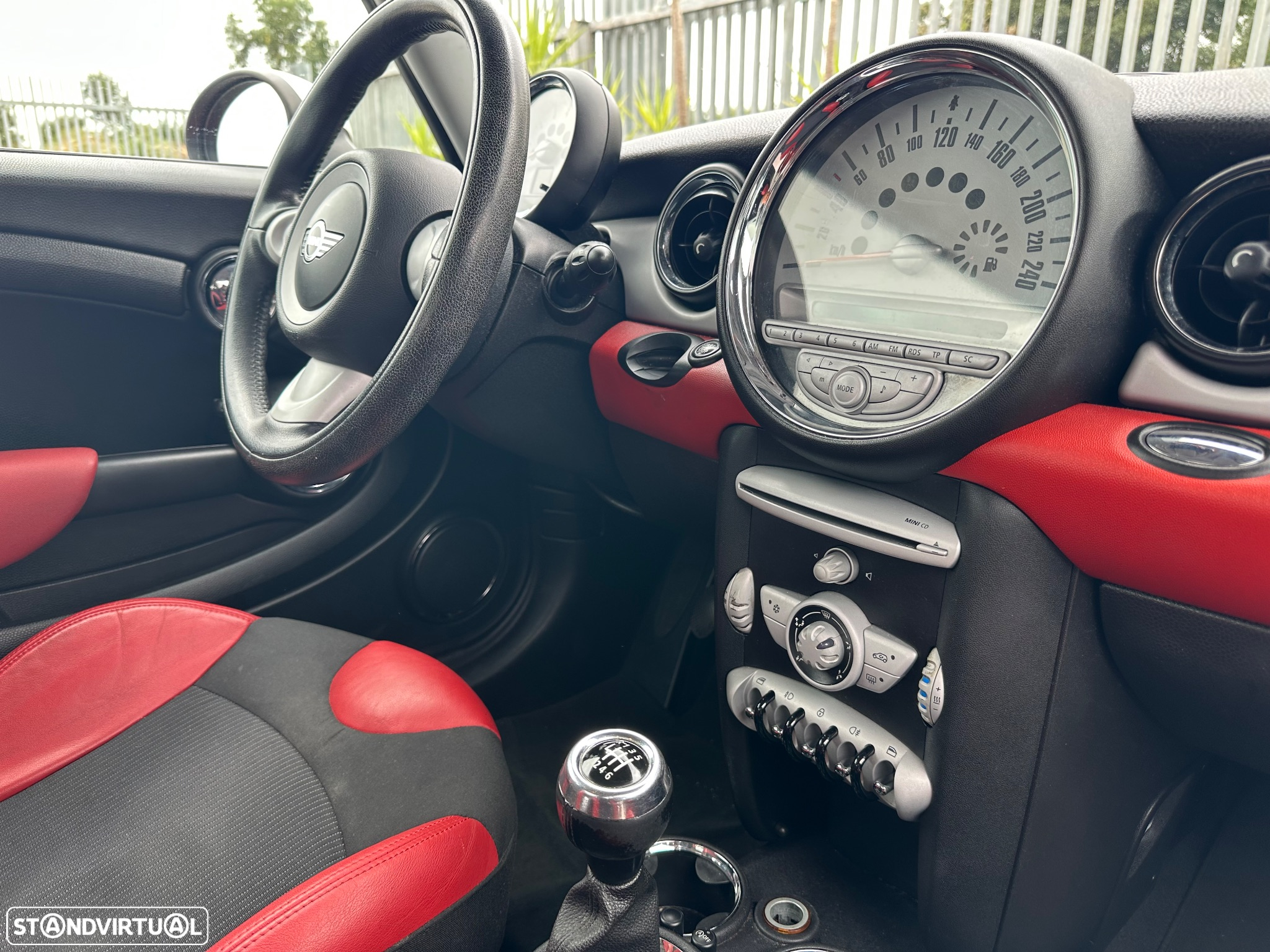 MINI 3 Portas Cooper D - 14