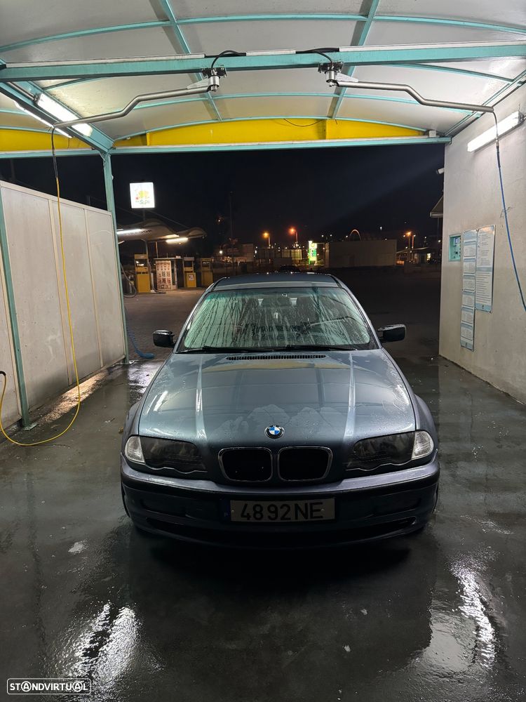 BMW 320 - 5
