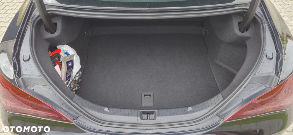 Mercedes-Benz CLA - 20