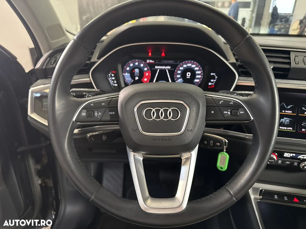 Audi Q3 35 TFSI S tronic - 17