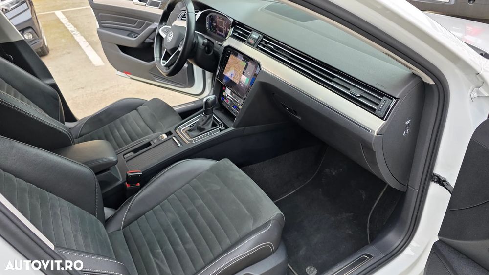 Volkswagen Passat 2.0 TDI DSG Comfortline - 9