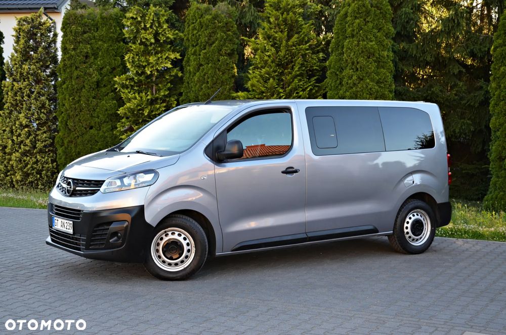 Opel Vivaro Standard Flexcab - 9