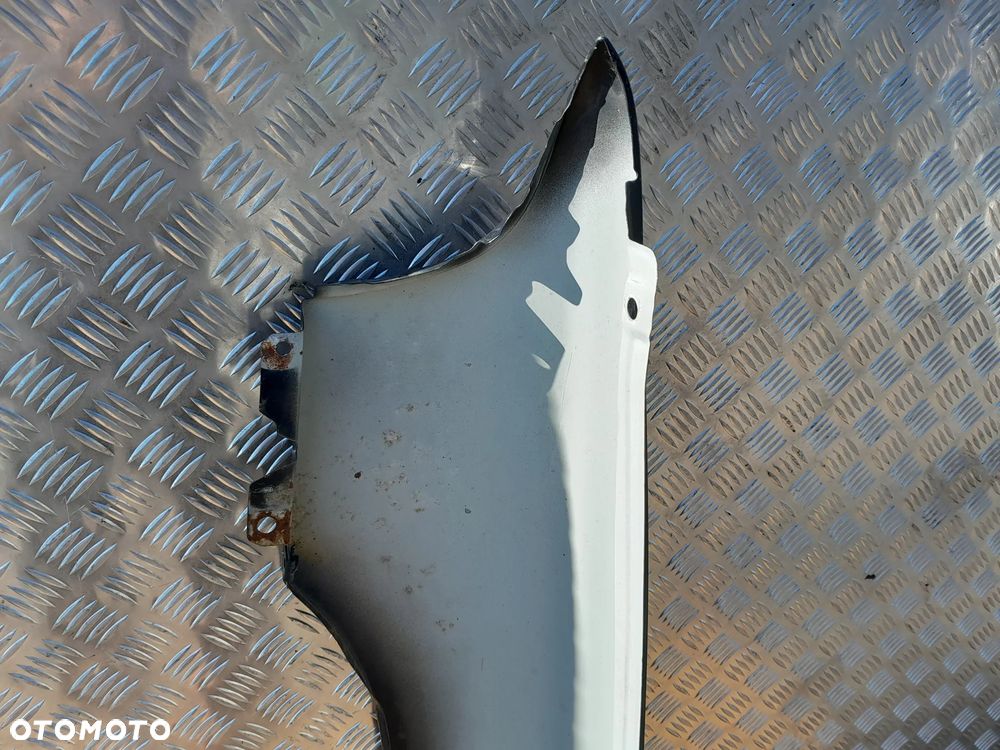 VOLVO V40 BŁOTNIK PRAWY PRZEDNI PRAWY PRZÓD LIFT KOLOR: 332-22 - 9
