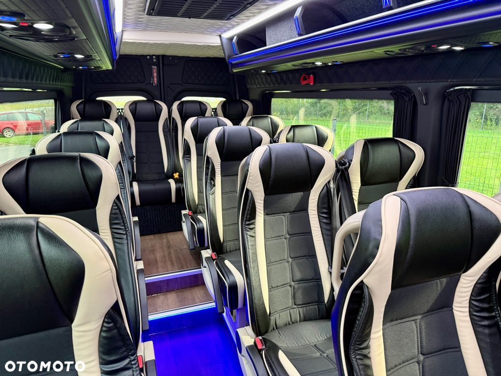 Mercedes-Benz Sprinter 519 Tourist Line - 15