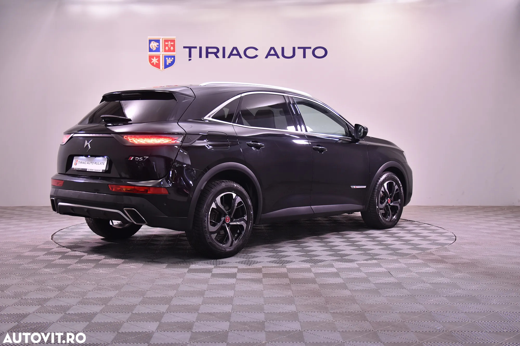 DS Automobiles DS 7 Crossback - 5