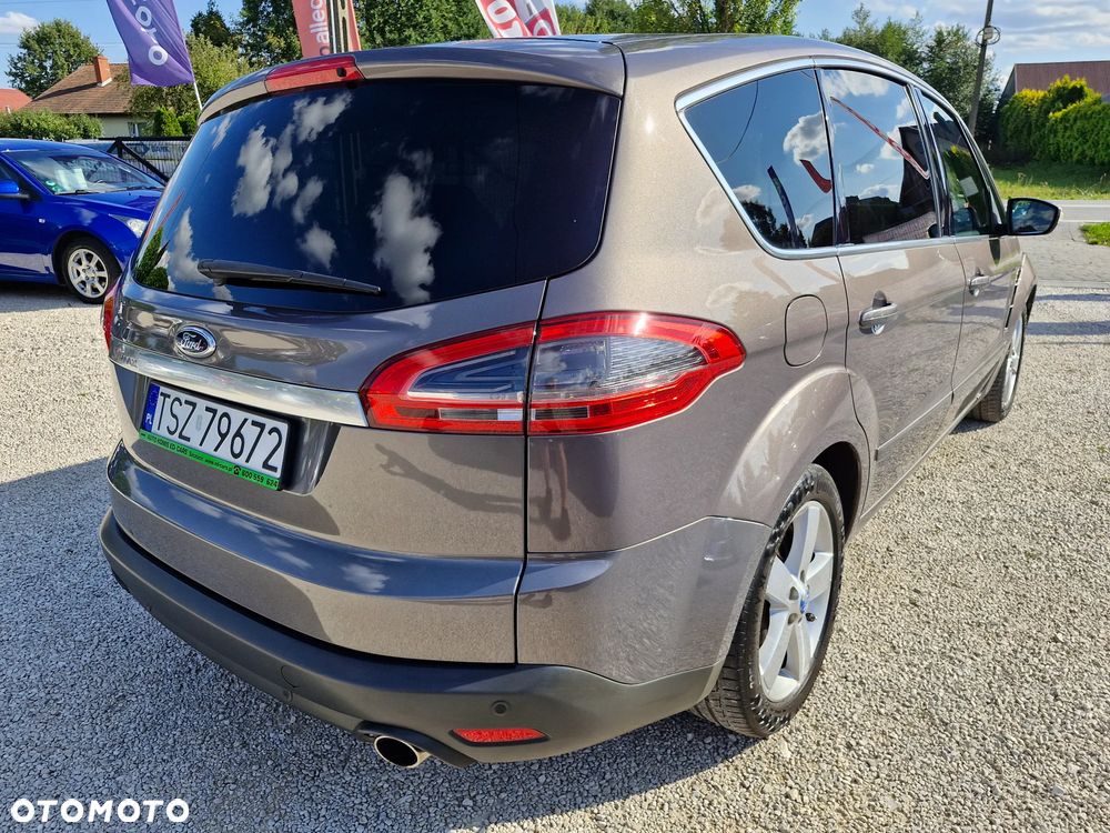 Ford S-Max - 9