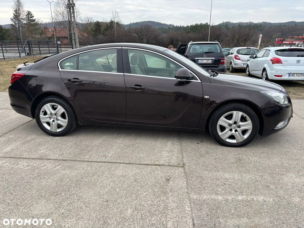 Opel Insignia 2.0 CDTI Cosmo - 3