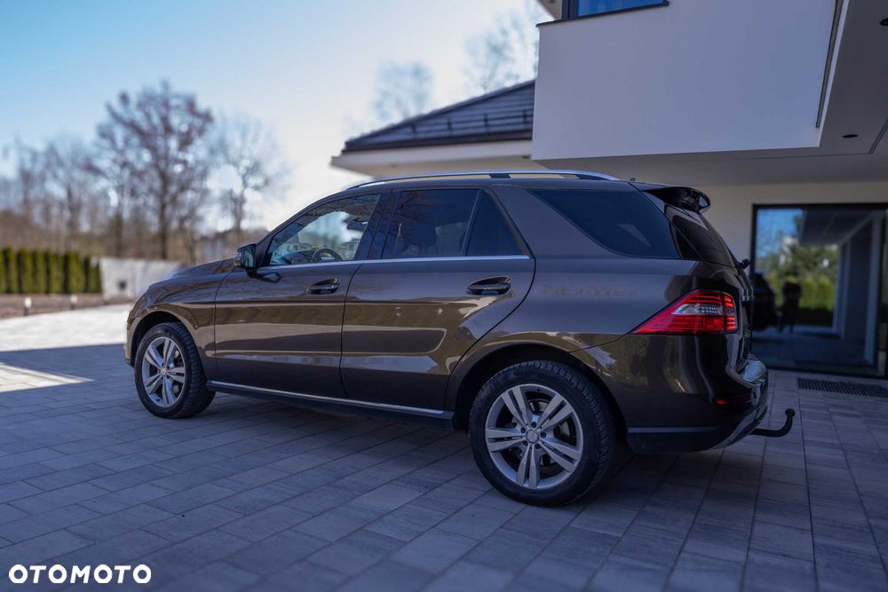 Mercedes-Benz ML - 7