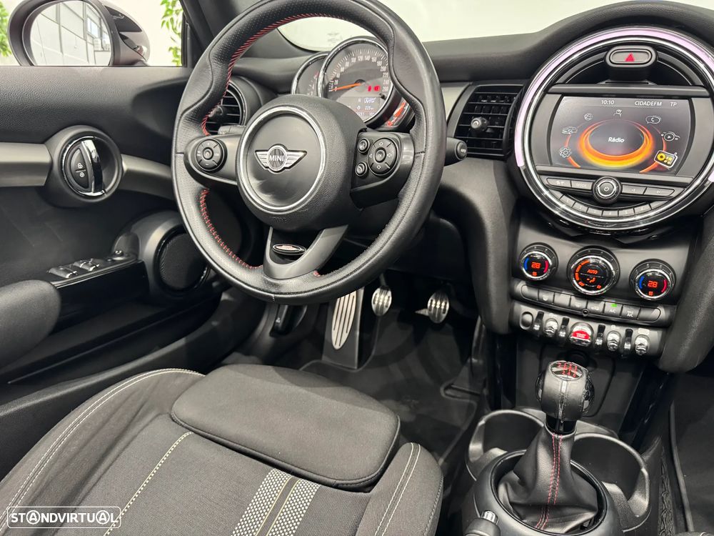 MINI Cabrio Cooper D - 24